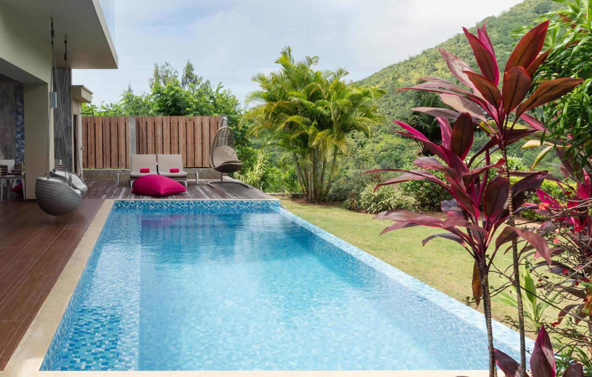 Villa 360 - Luxe By Le Duc De Praslin Hotel & Villas Anse Volbert Village  Exterior photo