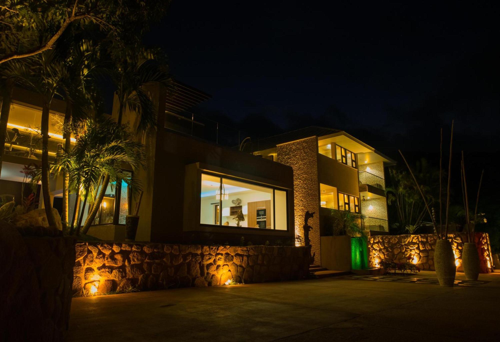 Villa 360 - Luxe By Le Duc De Praslin Hotel & Villas Anse Volbert Village  Exterior photo